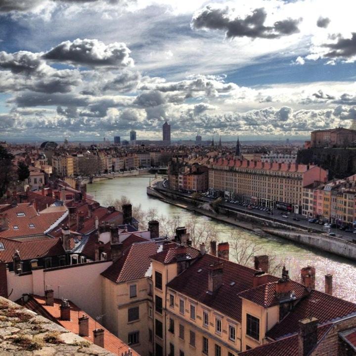 L Ancien Canut Cosy Lyon Exterior foto